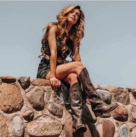 Freebird by Steven Whisper boots, Size 9 - Picture 10 of 13